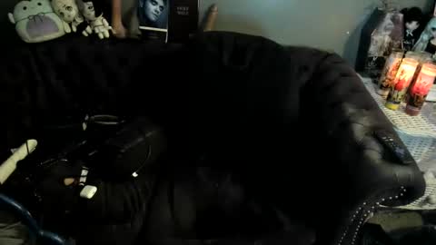 Sugary online show from 01-17-26, 04:22