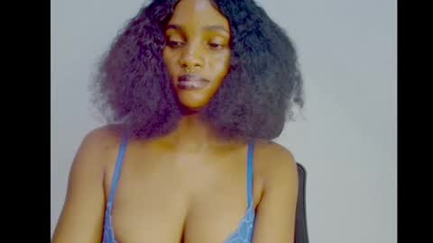 Snapshot of sugax_cuntwetxx chatting on 10-15-25, 09:31 Ivy online show from 10-15-25, 09:31