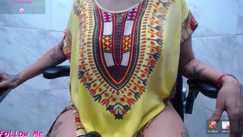 Snapshot of suhana_mature chatting on 03-07-26, 07:33 suhana online show from 03-07-26, 07:33