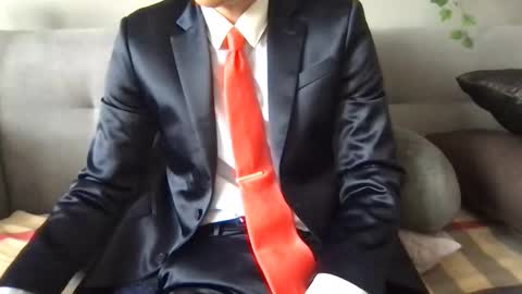 suitfetishez online show from 02-26-26, 08:52