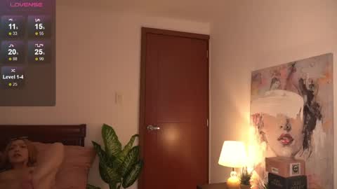 Snapshot of suki_3 chatting on 05-07-26, 10:37 Suki online show from 05-07-26, 10:37
