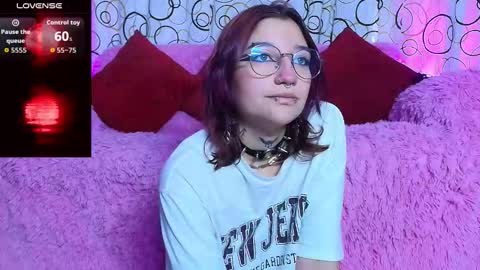    online show from 12-02-25, 01:39