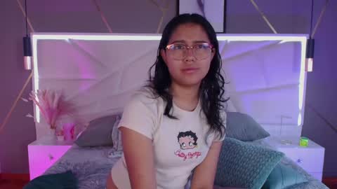 SUKI online show from 04-24-26, 11:56