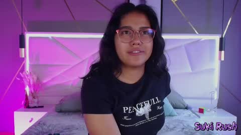 Snapshot of sukirush chatting on 05-25-26, 11:49 SUKI online show from 05-25-26, 11:49