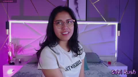 Snapshot of sukirush chatting on 06-07-26, 12:31 SUKI online show from 06-07-26, 12:31