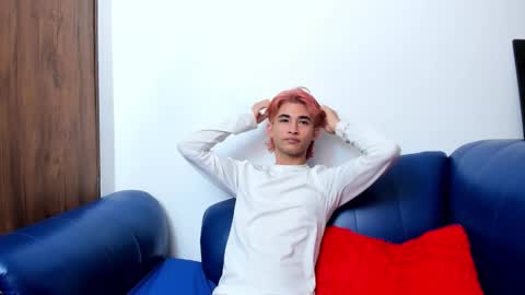 Snapshot of sukmiboy chatting on 10-14-25, 08:53 LEO online show from 10-14-25, 08:53