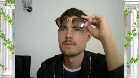 The Sultan online show from 12-17-25, 04:24