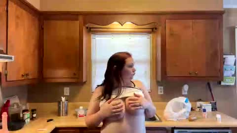 Snapshot of sum645700 chatting on 09-23-25, 09:07 sum - maybe online show from 09-23-25, 09:07