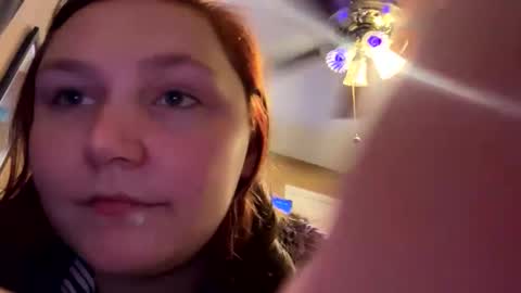 Snapshot of sum645700 chatting on 09-30-25, 09:09 sum - maybe online show from 09-30-25, 09:09