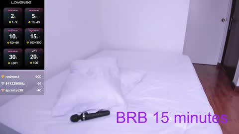 Snapshot of sumeragi_cat chatting on 02-23-25, 06:12 Nicolle online show from 02-23-25, 06:12