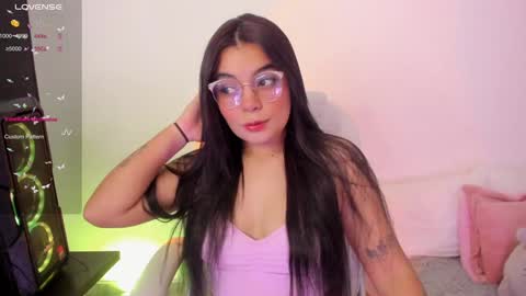 Snapshot of sumersunsett chatting on 02-03-25, 02:14 sumersunsett online show from 02-03-25, 02:14