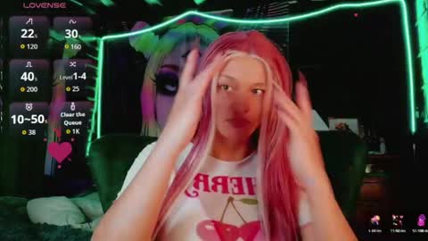 Summer online show from 04-06-26, 10:54