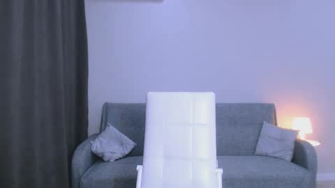 Snapshot of summer_finn chatting on 09-20-25, 02:07 Christina online show from 09-20-25, 02:07