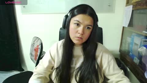 Snapshot of summer_girls01 chatting on 02-11-25, 04:11 summer_girls01 online show from 02-11-25, 04:11