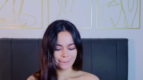 Snapshot of summer_holiday chatting on 05-08-26, 06:52 OnlyFans summer holiday online show from 05-08-26, 06:52