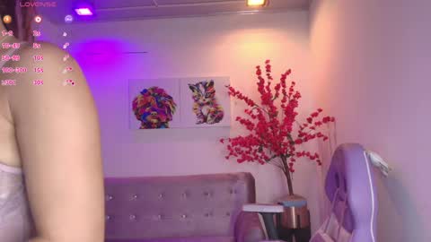 summer_miller online show from 04-21-26, 11:16