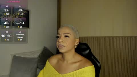 Summer online show from 04-24-26, 11:34