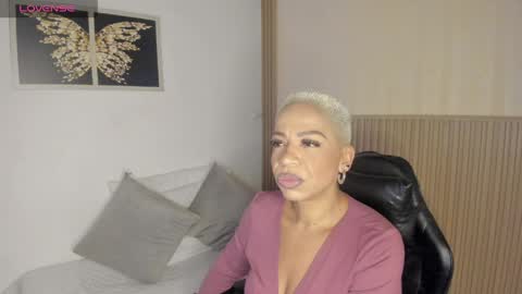 Snapshot of summer_night_ chatting on 05-15-26, 11:06 Summer online show from 05-15-26, 11:06
