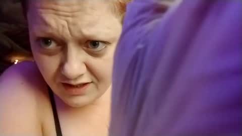 Summer Divine online show from 03-11-25, 10:51