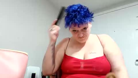 Summer Divine online show from 11-10-25, 02:21