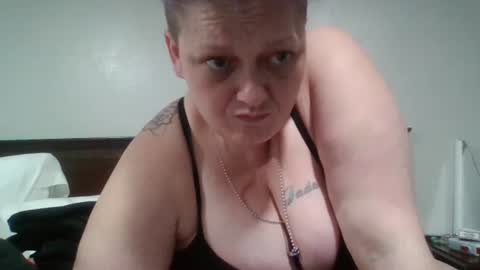 Summer Divine online show from 11-20-25, 01:39