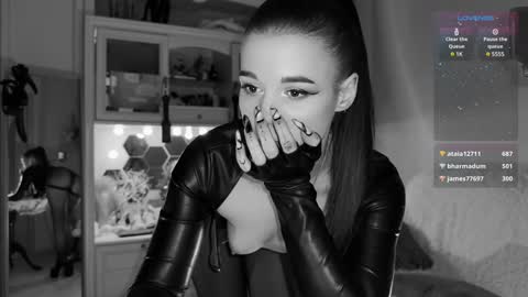 Miss Nelly online show from 12-30-24, 12:00