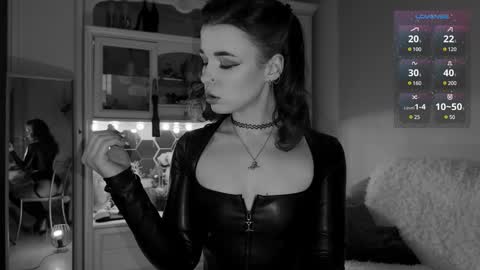 Miss Nelly online show from 02-16-25, 04:09