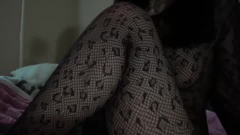 Snapshot of sun_for_you chatting on 01-18-26, 12:53 Miss Nelly online show from 01-18-26, 12:53