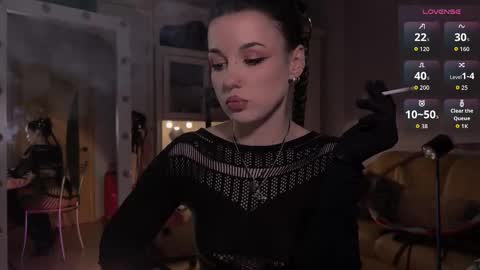 Snapshot of sun_for_you chatting on 02-10-26, 10:14 Miss Nelly online show from 02-10-26, 10:14