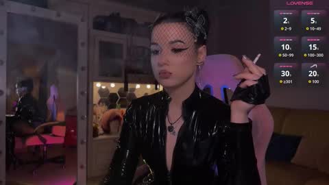 Snapshot of sun_for_you chatting on 02-19-26, 09:33 Miss Nelly online show from 02-19-26, 09:33