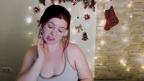 Snapshot of sun_lovely chatting on 12-17-24, 10:54 Alexi online show from 12-17-24, 10:54