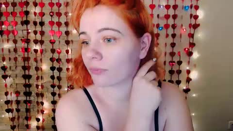 Snapshot of sun_lovely chatting on 02-07-25, 11:03 Alexi online show from 02-07-25, 11:03