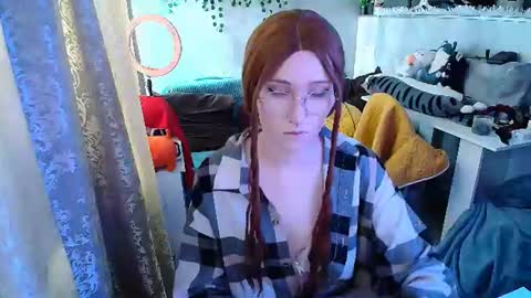 Snapshot of sun_moon77 chatting on 07-14-26, 11:05 sun_moon77 online show from 07-14-26, 11:05