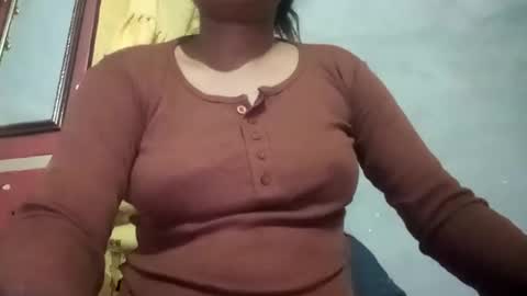 sunali_jain03 online show from 05-25-26, 01:39