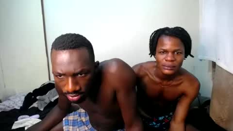 Snapshot of sunboyz20 chatting on 12-22-24, 04:28 Danie Pius online show from 12-22-24, 04:28