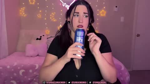 sundaemoon online show from 09-15-25, 03:06