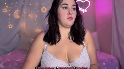 sundaemoon online show from 09-17-25, 02:57