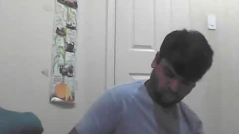 Snapshot of sundoog chatting on 12-18-25, 01:22 Sundoog online show from 12-18-25, 01:22