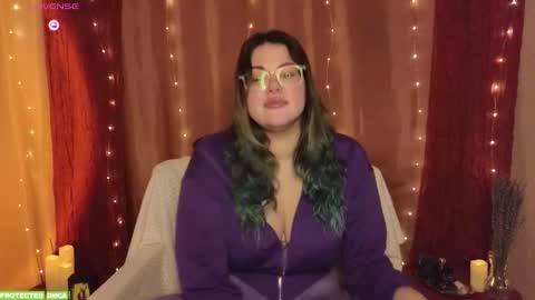 Tina. Im topless model  online show from 10-01-25, 08:09