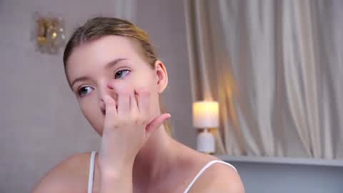 Lily online show from 07-07-26, 02:43