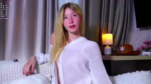 Lily online show from 07-15-26, 11:32