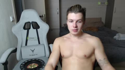 Alice and Sergey online show from 02-17-25, 09:52