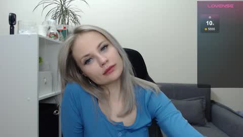 Naomi online show from 02-11-25, 12:38