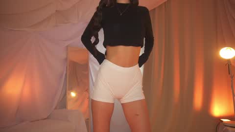 Snapshot of sunny_maria chatting on 09-13-25, 08:19 Maria online show from 09-13-25, 08:19