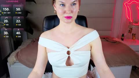 sunny_nicoleee online show from 04-05-26, 01:36
