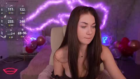 S U N N Y online show from 02-15-25, 08:01