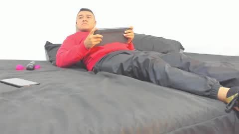 Snapshot of sunnyandevan chatting on 09-16-25, 12:33 Christian Vanessa online show from 09-16-25, 12:33