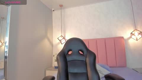  S U N N Y online show from 11-05-25, 12:27