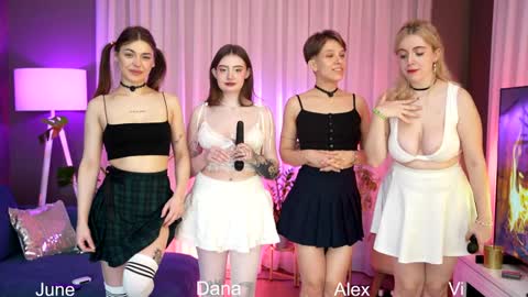Fia  -  TG -  Mia -  Alice -  online show from 01-31-25, 12:06