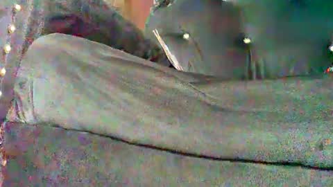 Sunnyblack2 online show from 10-31-25, 10:11